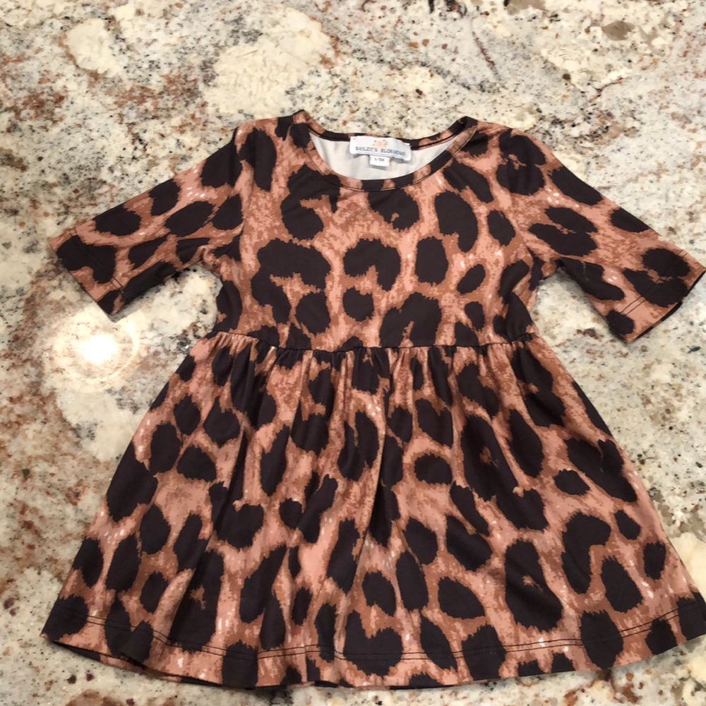 Bailey’s Blossoms leopard dress size 6-9 months